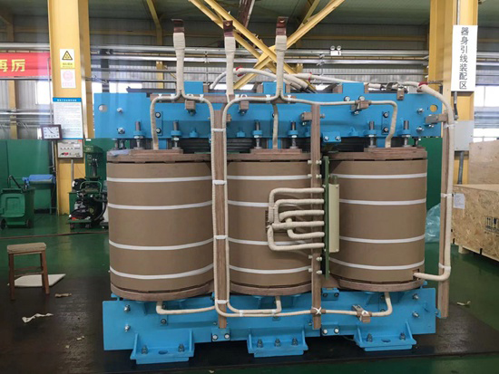 大型油浸式变压器器身